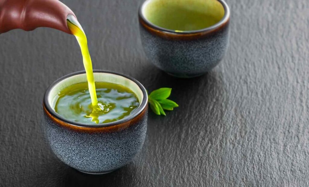 Pengertian-Teh-Hijau-dan-Kandungan-Utamanya