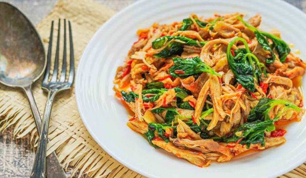 Tips-dan-Trik-Resep-Ayam-Suwir-Kemangi-Pedas-Manis